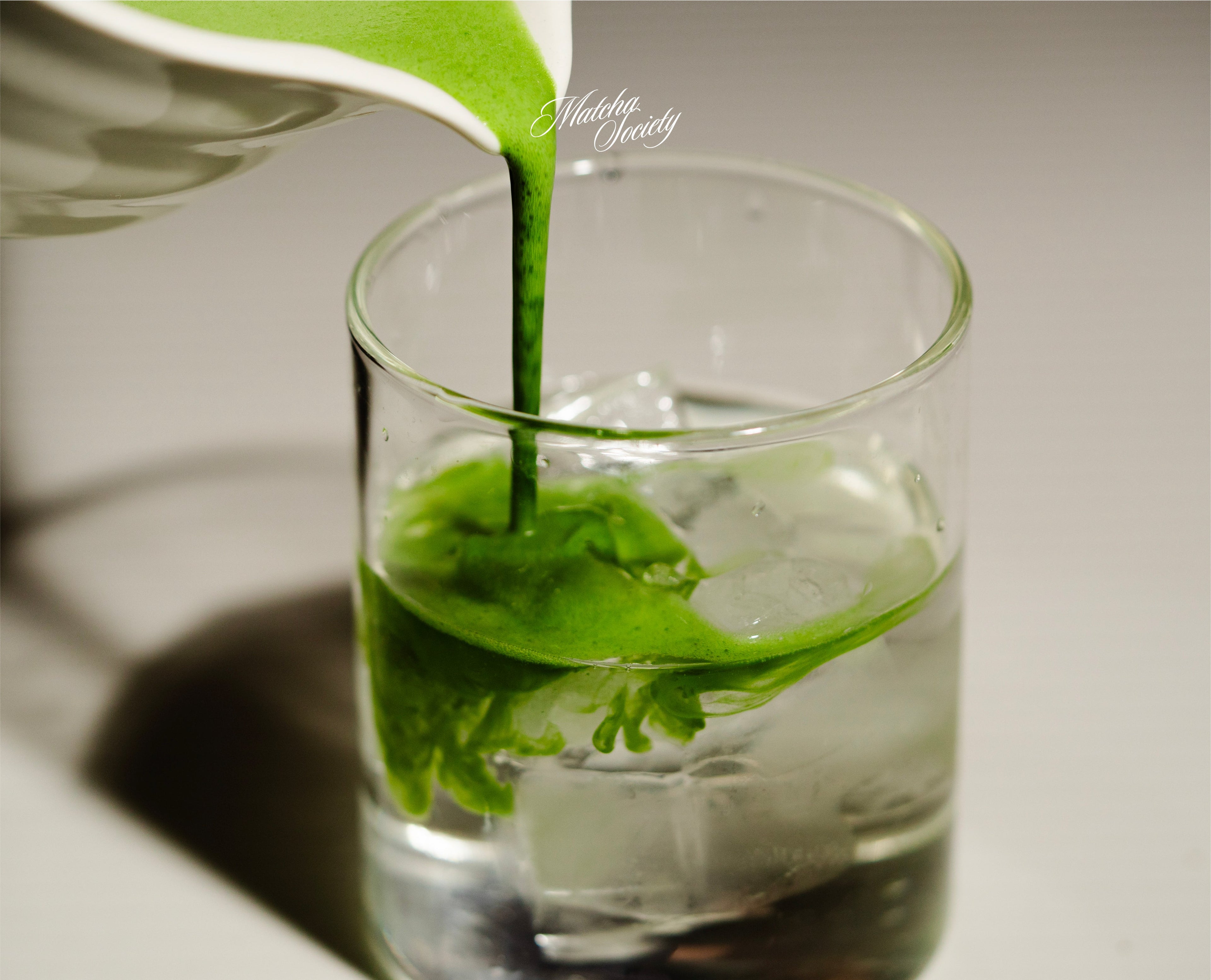 The Ultimate Guide to Matcha: Benefits, Uses & Daily Rituals