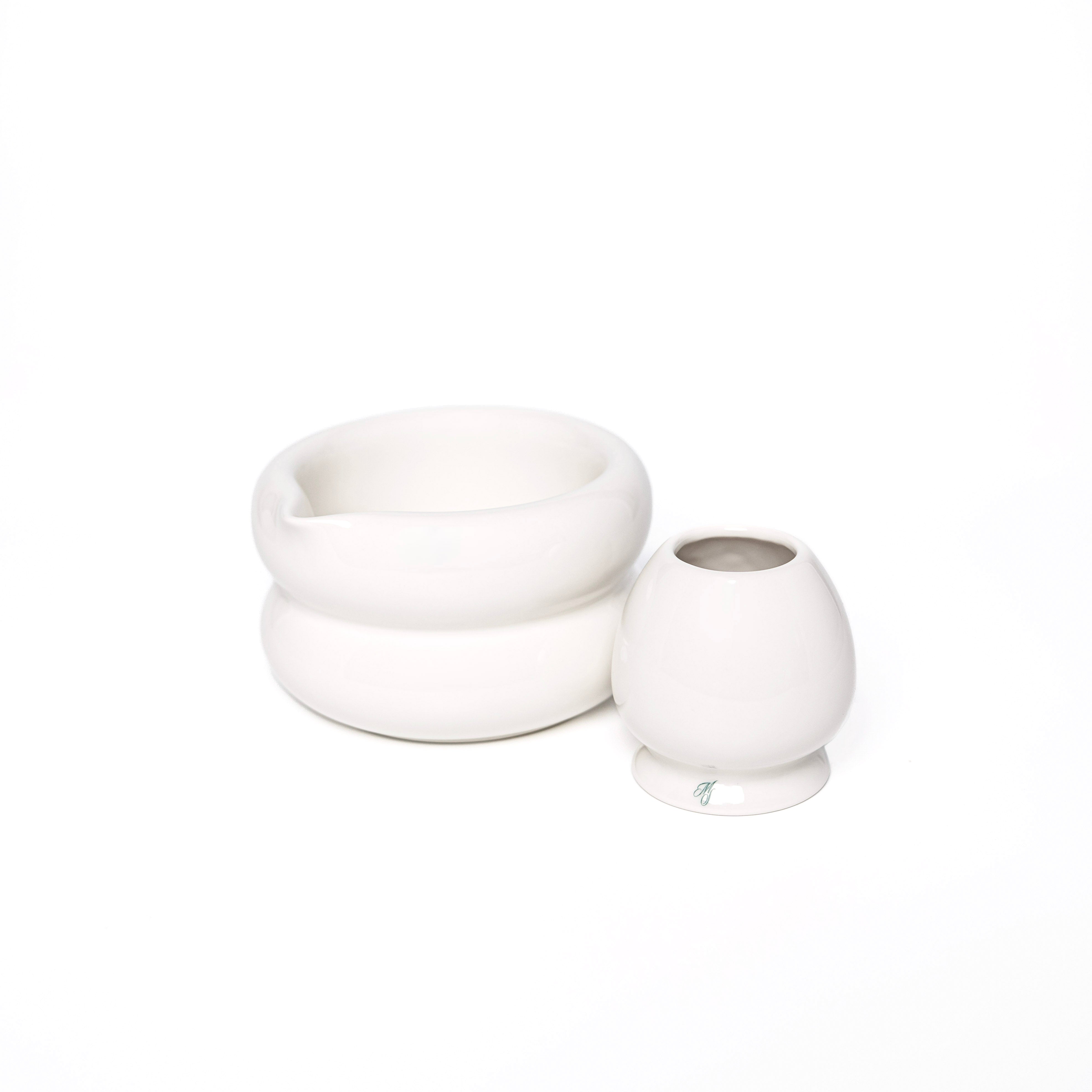 White Kumo Tea set from Matcha Society